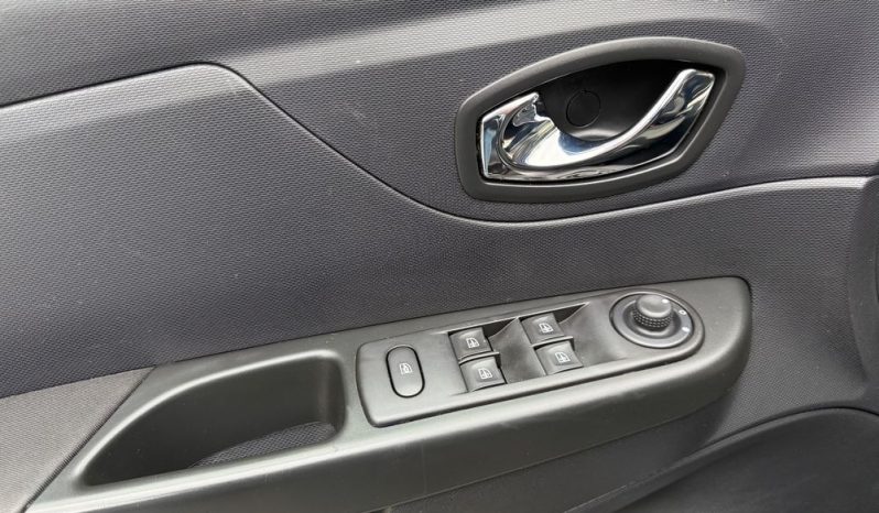 Renault Captur 0.9 Energy TCe Life EU6 full