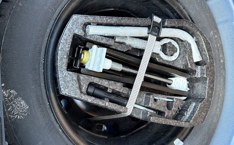 Volkswagen Polo 1.6 TDI Blue Motion Technology Comfortline full