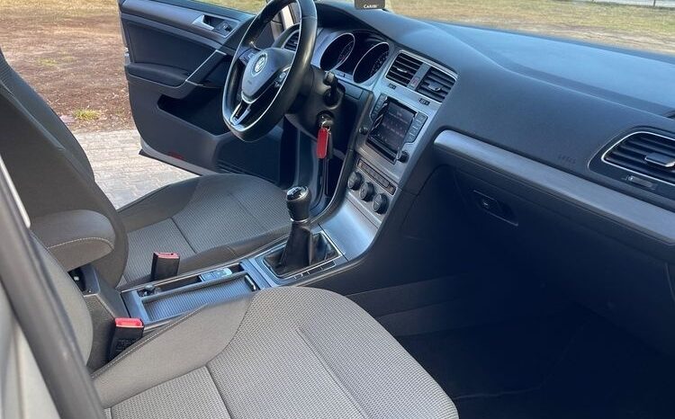 Volkswagen Golf 1.6 TDI BlueMotion Comfortline full