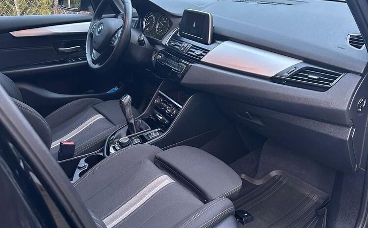 BMW Seria 2 218d Active Tourer Luxury Line full