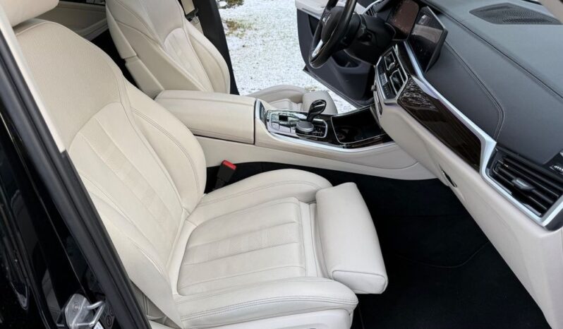 BMW X5 xDrive40i full