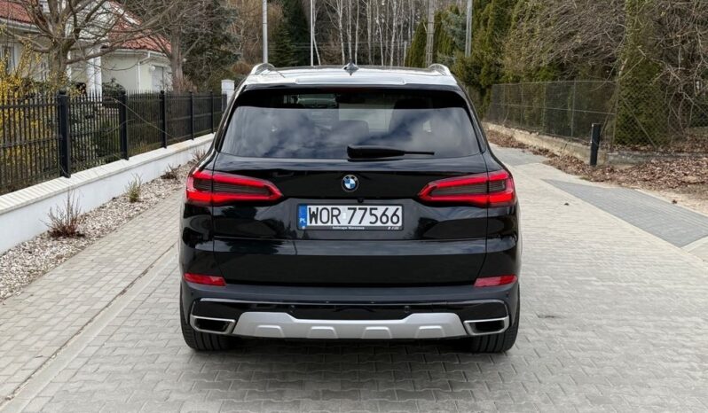 BMW X5 xDrive40i full