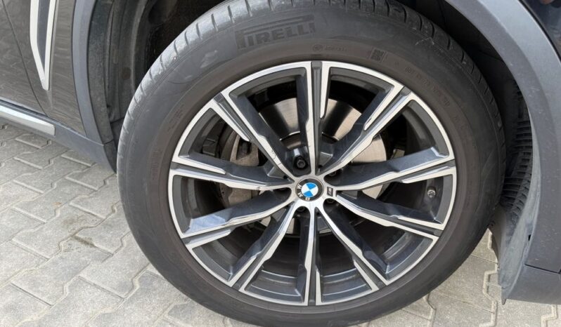 BMW X5 xDrive40i full