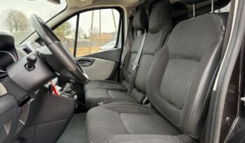 Nissan Nv300 full