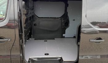 Nissan Nv300 full