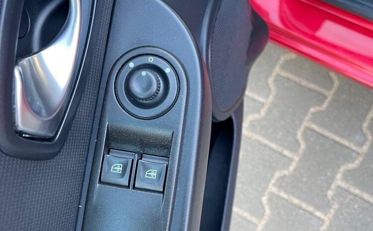 Renault Clio (Energy) TCe 90 Start & Stop LIMITED full