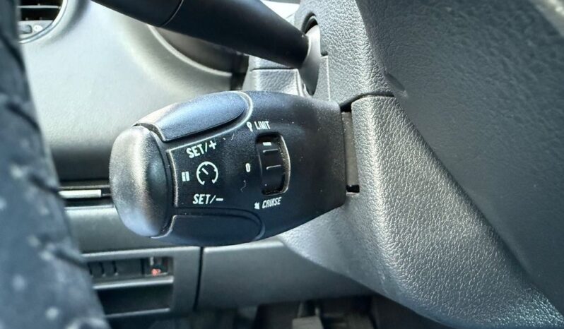 Peugeot 5008 1.6 THP Business Line 7os full