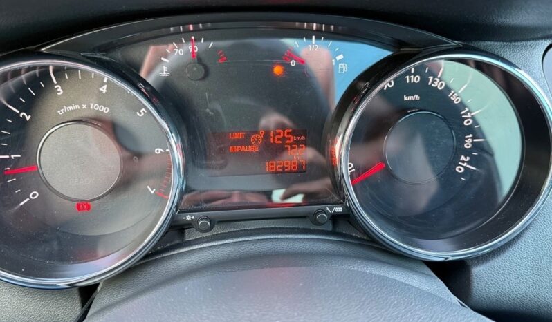 Peugeot 5008 1.6 THP Business Line 7os full