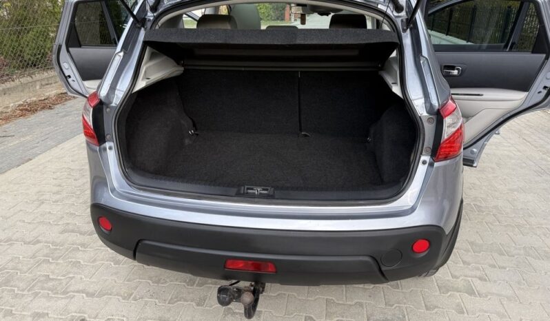 Nissan Qashqai 2.0 4 x 4 tekna full