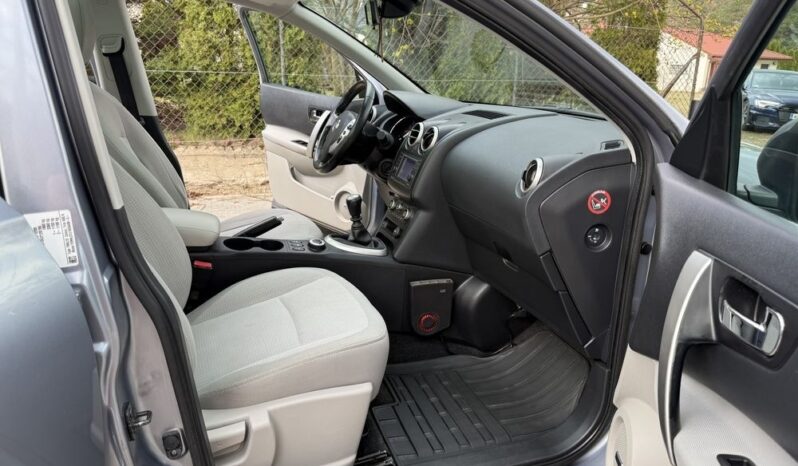 Nissan Qashqai 2.0 4 x 4 tekna full