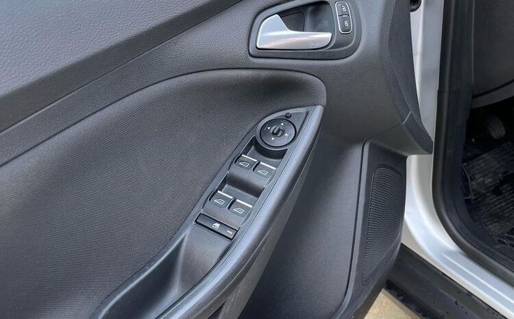 Ford Focus 2.0 TDCi SYNC Edition ASS full