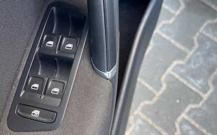 Volkswagen Golf 1.6 TDI BlueMotion Comfortline full