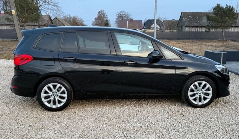 BMW Seria 2 218d Active Tourer Luxury Line full