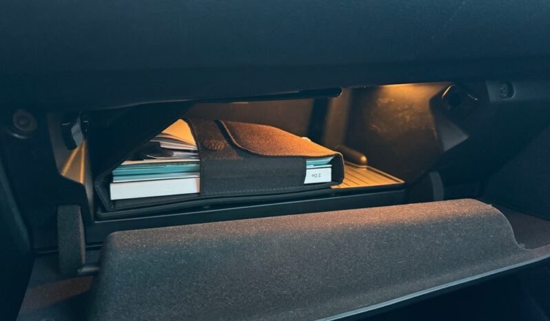 BMW Seria 2 218d Active Tourer Luxury Line full