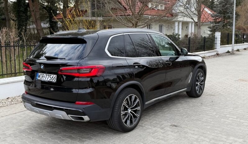 BMW X5 xDrive40i full