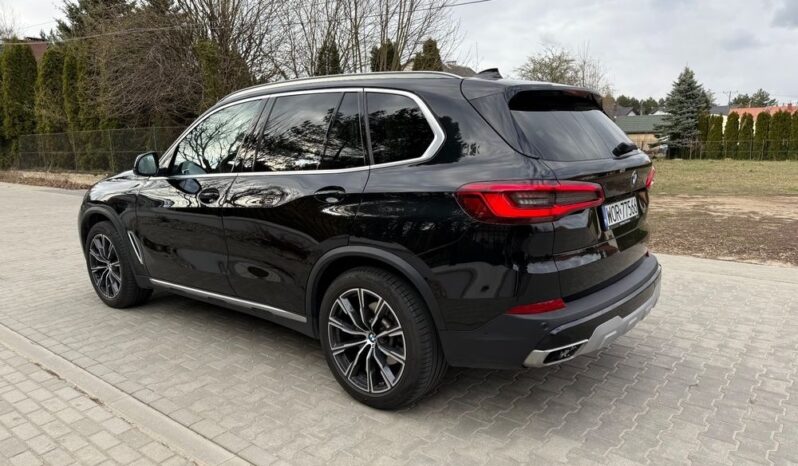 BMW X5 xDrive40i full
