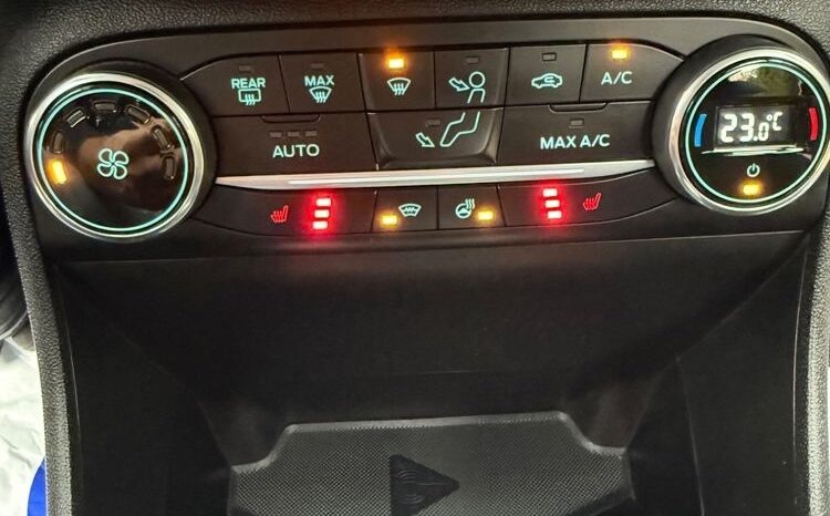 Ford Fiesta 1.0 EcoBoost Titanium X full