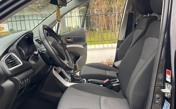 Suzuki SX4 S-Cross 1.6 DDiS TCSS 4×4 Comfort+ full