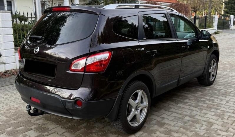 Nissan Qashqai+2 2.0 4×4 Tekna CVT full