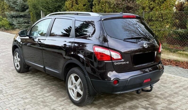 Nissan Qashqai+2 2.0 4×4 Tekna CVT full
