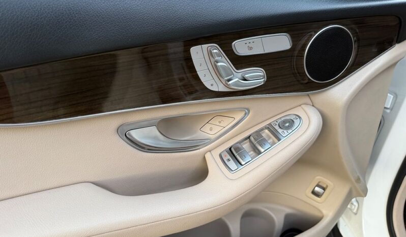 Mercedes-Benz GLC 300 4Matic 9G-TRONIC full