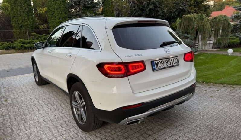 Mercedes-Benz GLC 300 4Matic 9G-TRONIC full