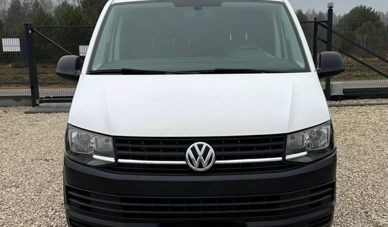 Volkswagen Transporter full