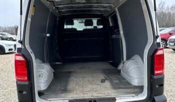 Volkswagen Transporter full