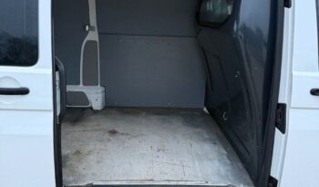 Volkswagen Transporter full