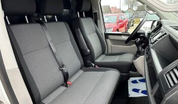 Volkswagen Transporter full
