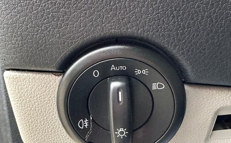 Volkswagen Transporter full