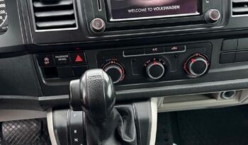 Volkswagen Transporter full
