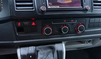Volkswagen Transporter full