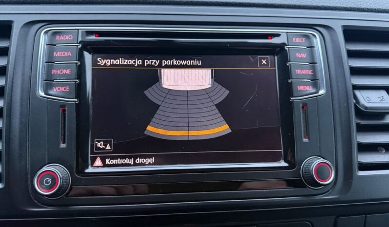 Volkswagen Transporter full