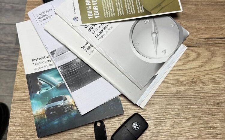 Volkswagen Transporter full