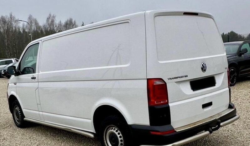 Volkswagen Transporter full