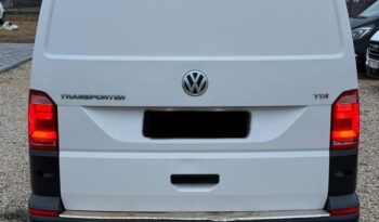 Volkswagen Transporter full
