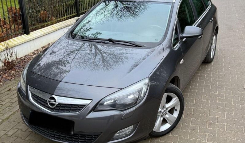 Opel Astra 1.4 Turbo full