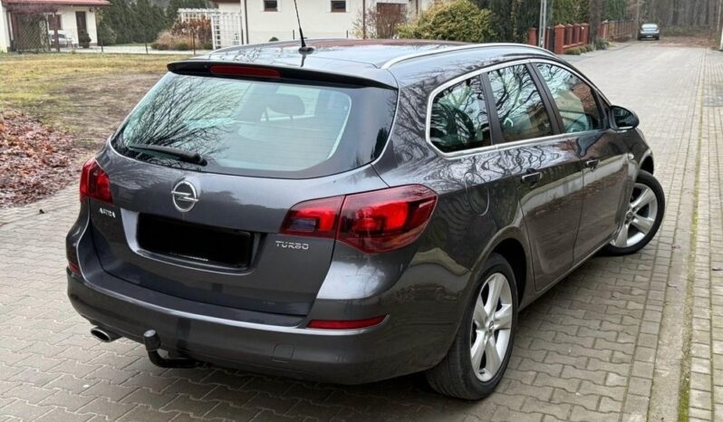 Opel Astra 1.4 Turbo full