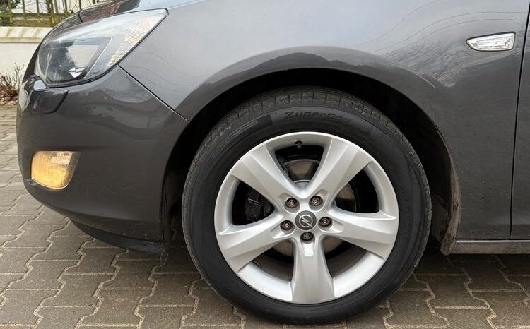 Opel Astra 1.4 Turbo full