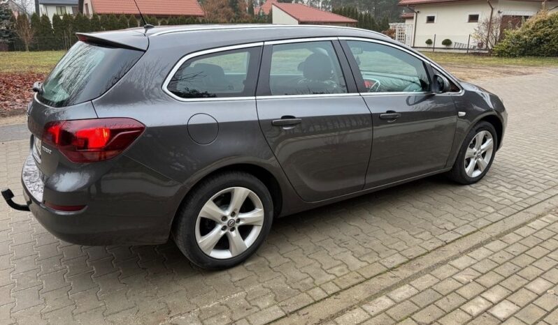 Opel Astra 1.4 Turbo full
