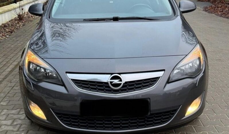 Opel Astra 1.4 Turbo full