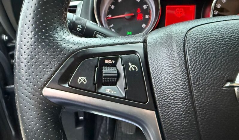 Opel Astra 1.4 Turbo full