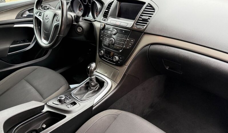 Opel Insignia 1.6 Turbo Edition full