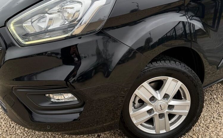 Ford Transit Custom full