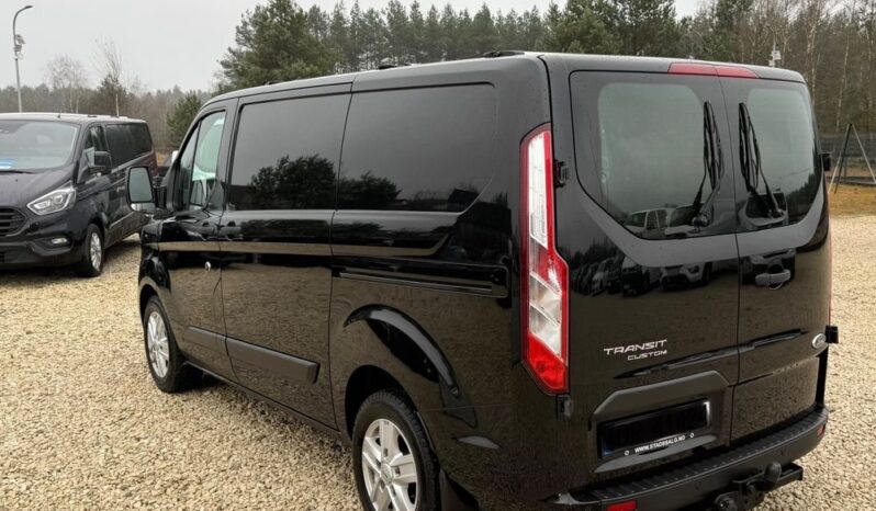 Ford Transit Custom full