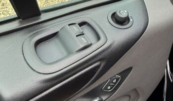 Ford Transit Custom full