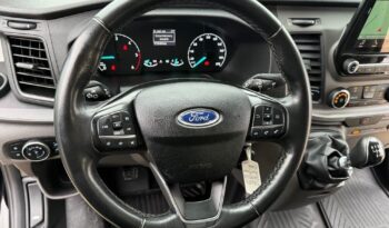 Ford Transit Custom full