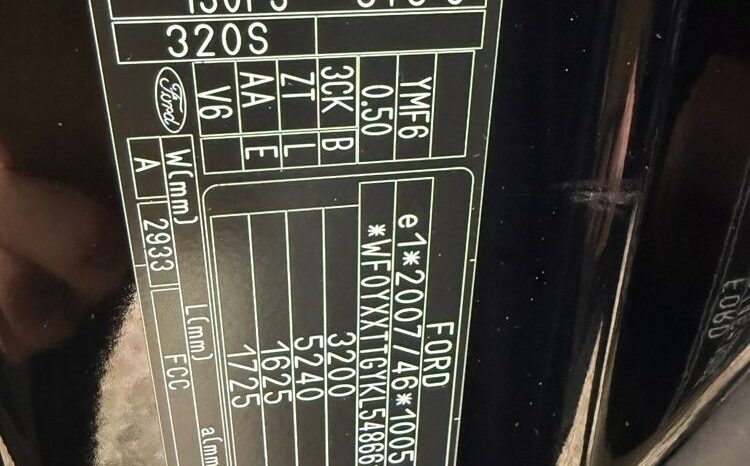 Ford Transit Custom full