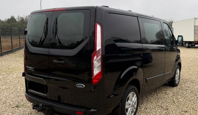 Ford Transit Custom full